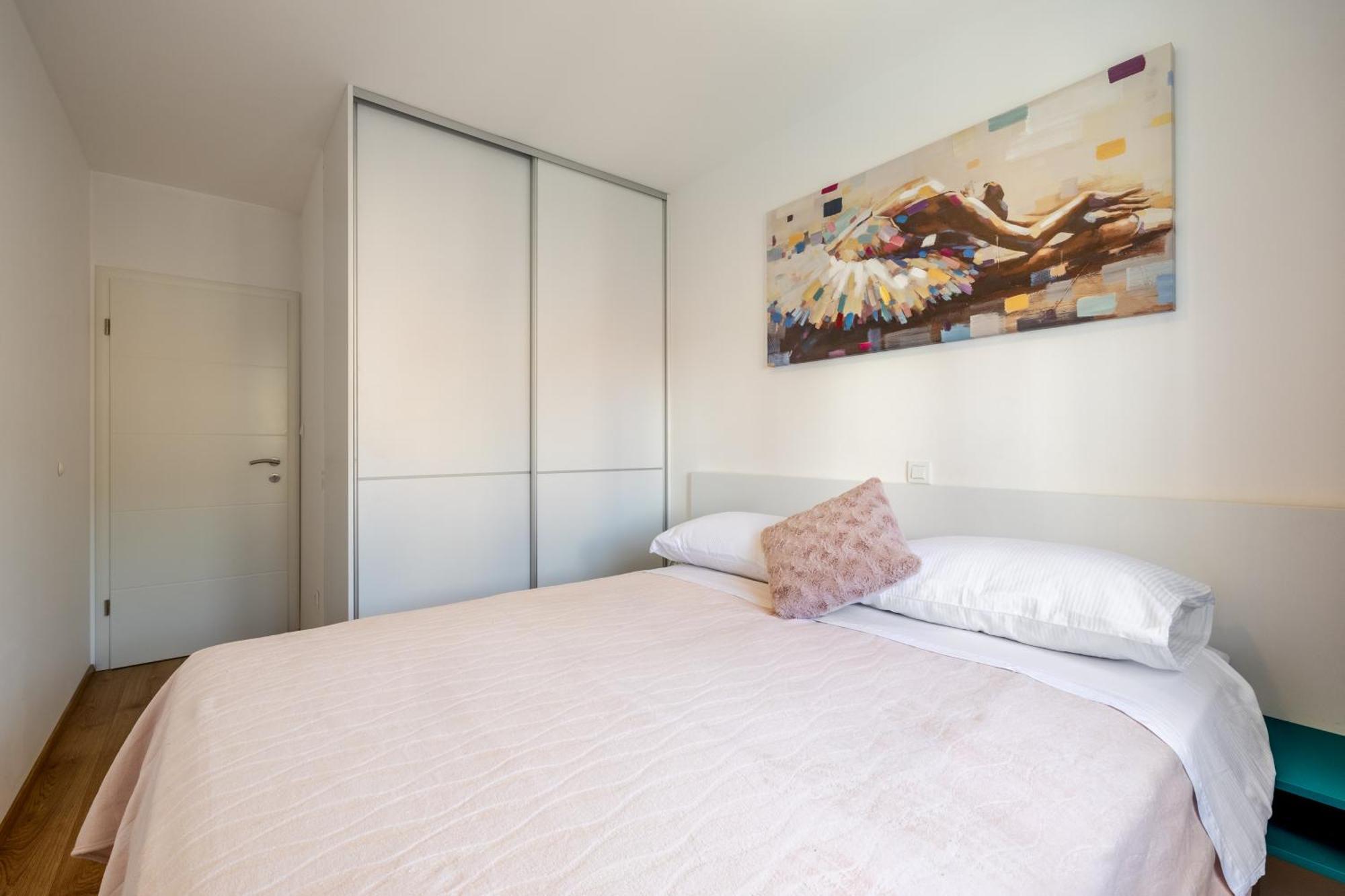 Apartament Cosy Terrano -free Private Parking *